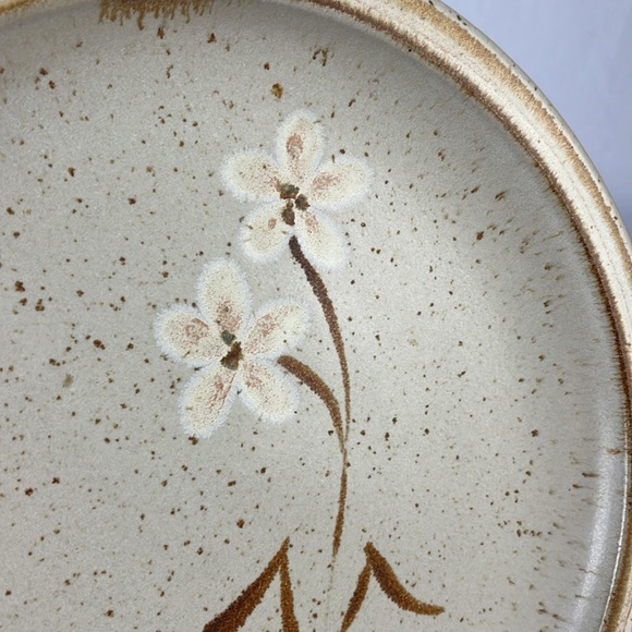 Handmade Studio Pottery Serving Platter - Picture 3 of 10